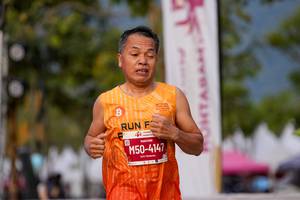 BIB: 
                            <button type="button" onclick="openModal(27889625)" class="btn btn-primary btn-sm float-right btn-popup" data-toggle="modal" data-target=".modal-high-quality">
                        <i class="fas fa-shopping-cart"></i> Add to Cart
                    </button>
                                            <button type="button" onclick="isThisMe(27889625, true)" class="btn btn-success btn-sm float-right btn-popup btn-isme hidden" data-toggle="tooltip" data-placement="bottom" title="นี่คือรูปของคุณใช่ไหม คลิกที่นี่เพื่อเอาเข้าอัลบั้ม">
                        <i class="fas fa-plus"></i> Add to album
                    </button>
                    <button type="button" onclick="isThisMe(27889625, false)" class="btn btn-warning btn-sm float-right btn-popup btn-isnotme hidden">
                        <i class="fas fa-ban"></i> Remove from album
                    </button>